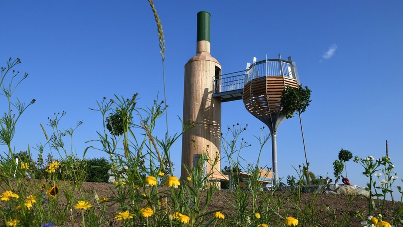 Größte Weinflasche Therme Loipersdorf