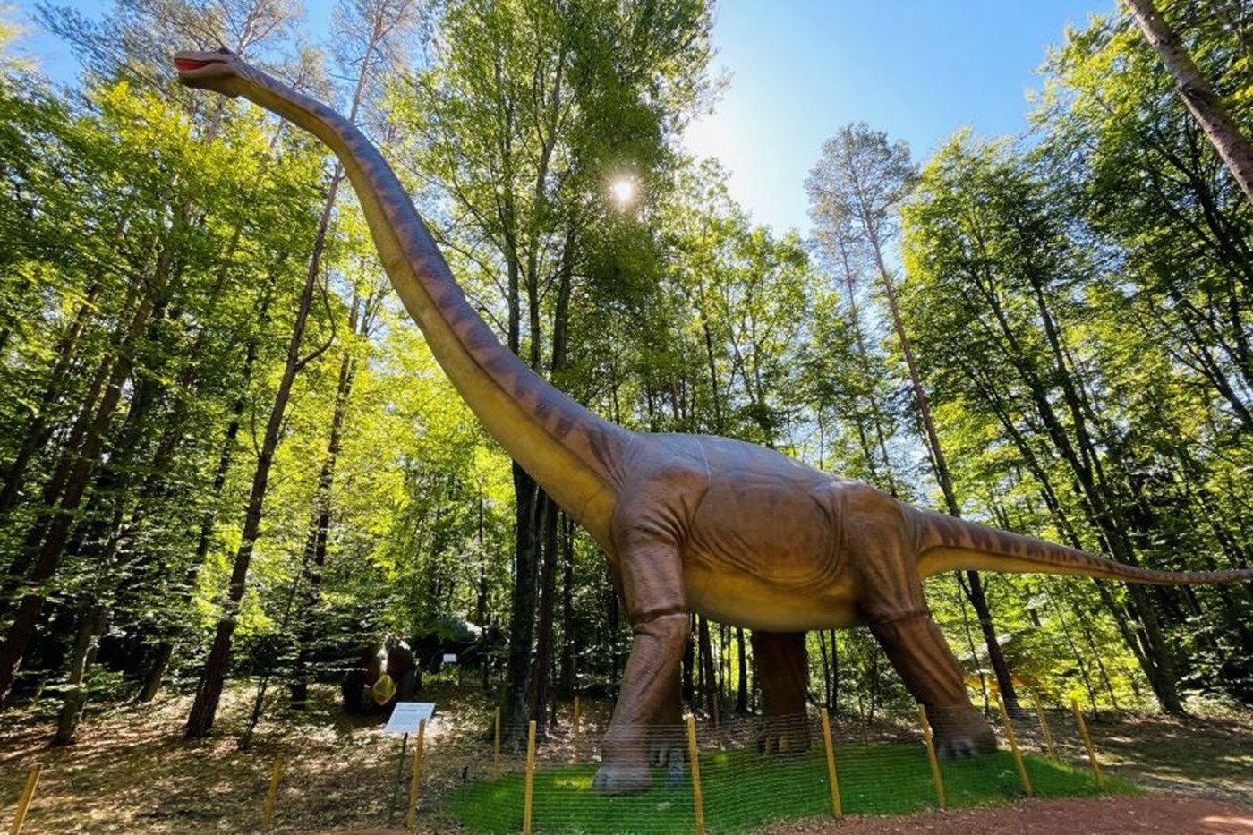 Styrassic Park Dino im Wald
